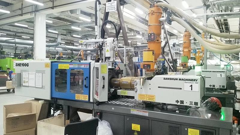 果筐注塑機與塑料機械設(shè)備安裝 海雄、三順與山東塑料機械設(shè)備廠的解決方案